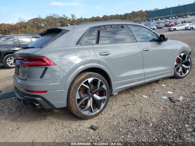 Photo 3 VIN: WU1ARBF11ND031945 - AUDI RS Q8 