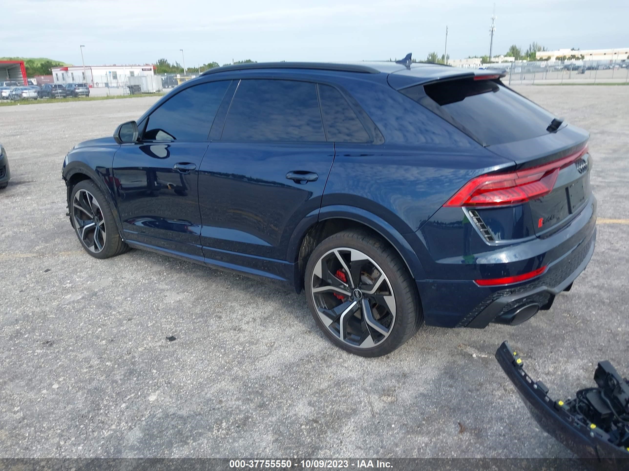 Photo 2 VIN: WU1ARBF14PD033594 - AUDI RS Q8 