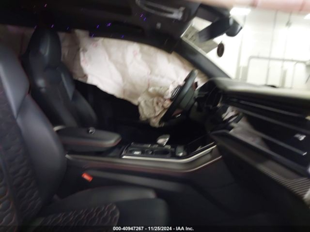 Photo 4 VIN: WU1ARBF16MD040896 - AUDI RS Q8 