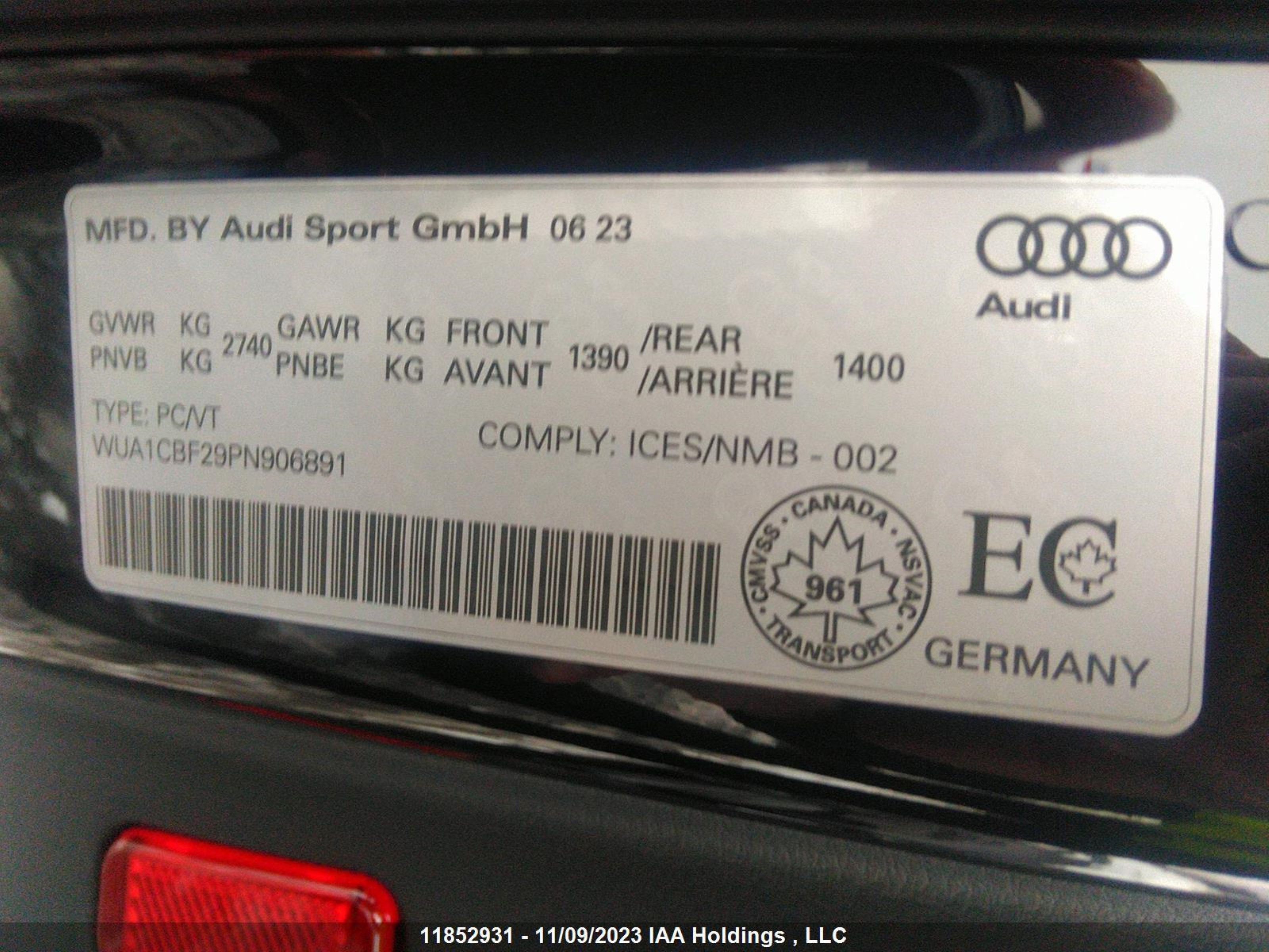 Photo 8 VIN: WUA1CBF29PN906891 - AUDI RS6 