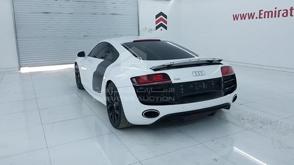 Photo 6 VIN: WUAANB42XCN000529 - AUDI R8 