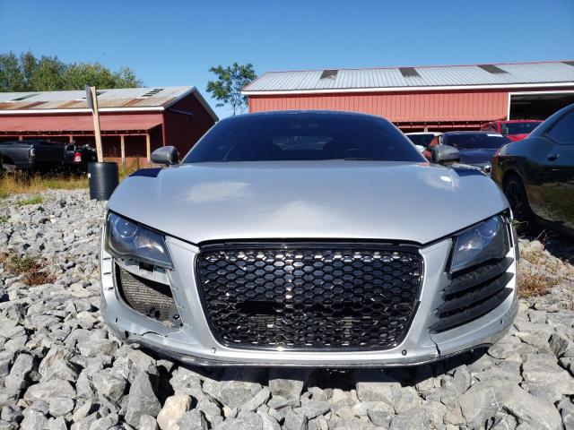 Photo 4 VIN: WUAAU34248N004155 - AUDI R8 