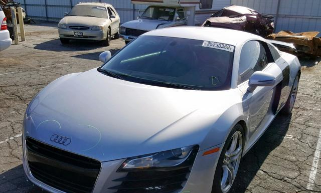 Photo 1 VIN: WUAAU34278N004649 - AUDI R8 