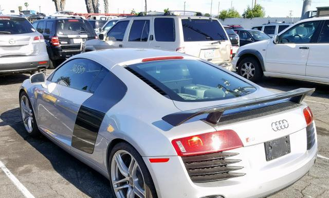 Photo 2 VIN: WUAAU34278N004649 - AUDI R8 