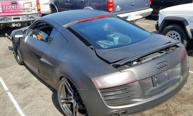 Photo 2 VIN: WUAAU34278N005221 - AUDI R8 