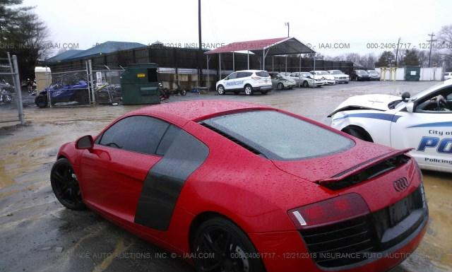 Photo 2 VIN: WUAAU34299N001544 - AUDI R8 