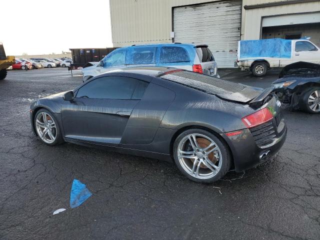 Photo 1 VIN: WUAAUAFG0AN000963 - AUDI R8 4.2 QUA 