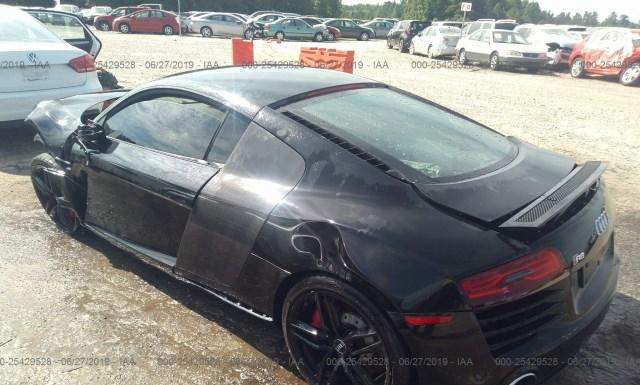 Photo 2 VIN: WUAAUAFG0F7000893 - AUDI R8 