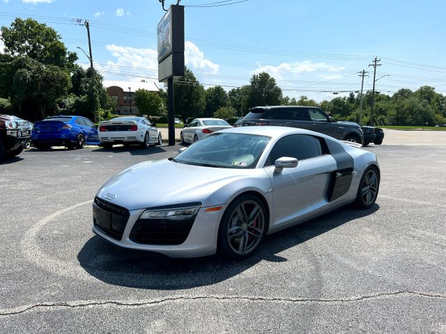 Photo 7 VIN: WUAAUAFG1F7001728 - AUDI R8 