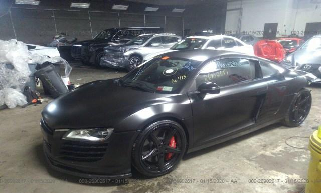 Photo 1 VIN: WUAAUAFG3CN001186 - AUDI R8 