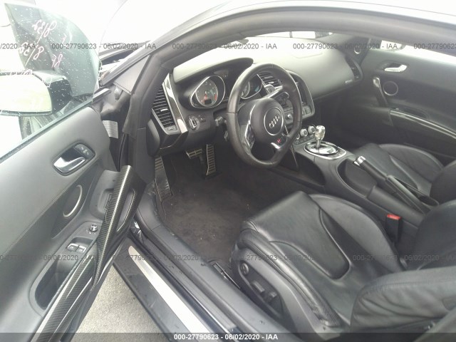 Photo 4 VIN: WUAAUAFGXEN001771 - AUDI R8 