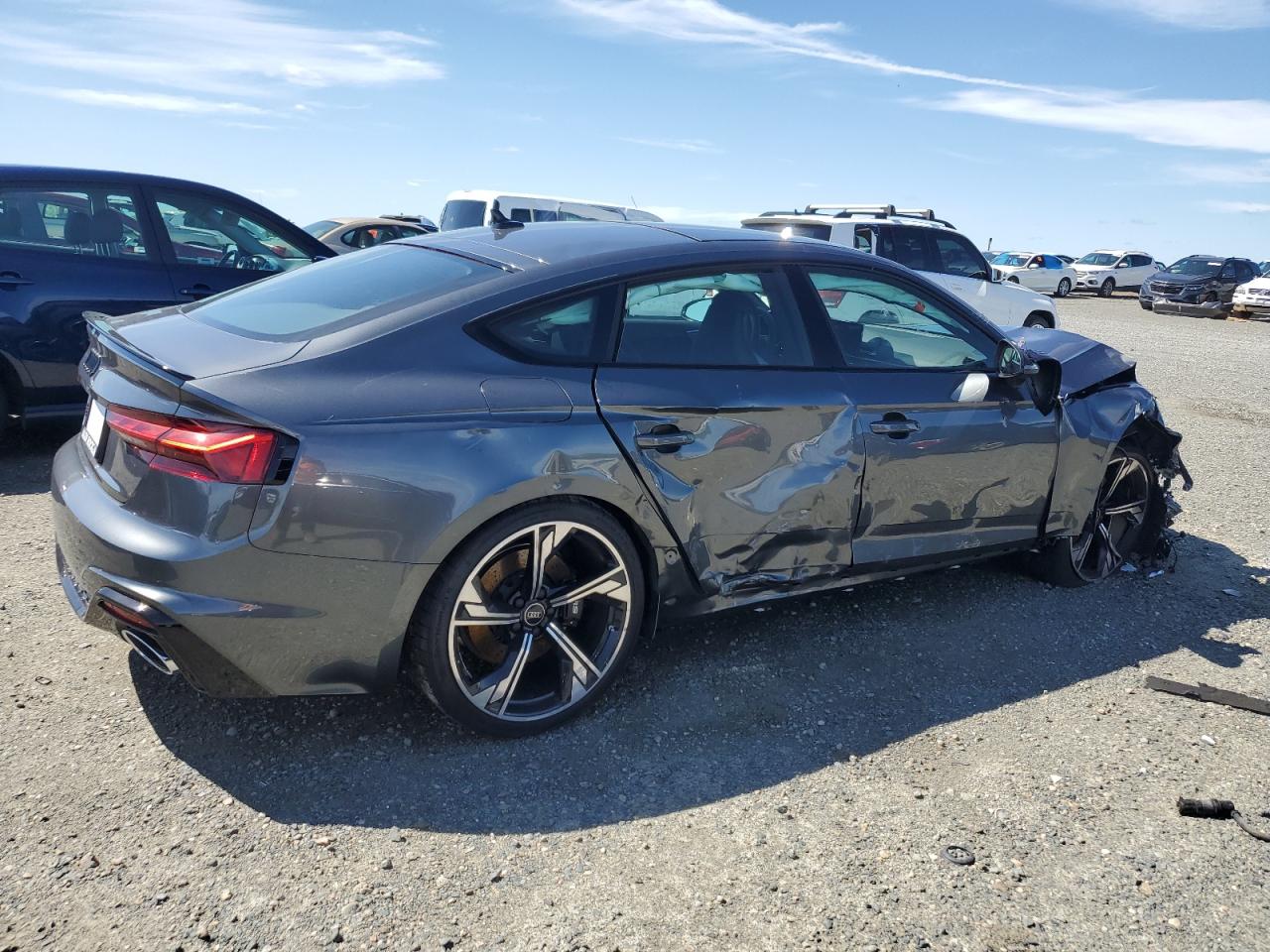 Photo 2 VIN: WUAAWCF56RA900029 - AUDI RS5 