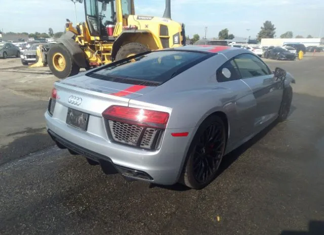 Photo 3 VIN: WUABAAFX0J7902370 - AUDI R8 COUPE 