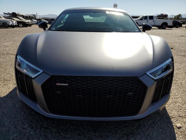 Photo 4 VIN: WUABAAFX2J7902404 - AUDI R8 