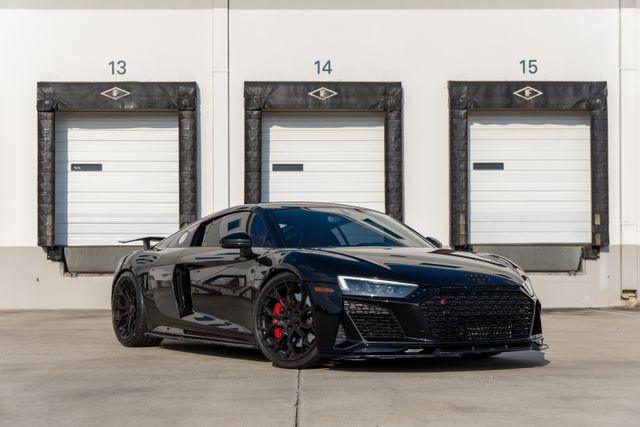 Photo 0 VIN: WUABAAFX2M7900401 - AUDI R8 COUPE 