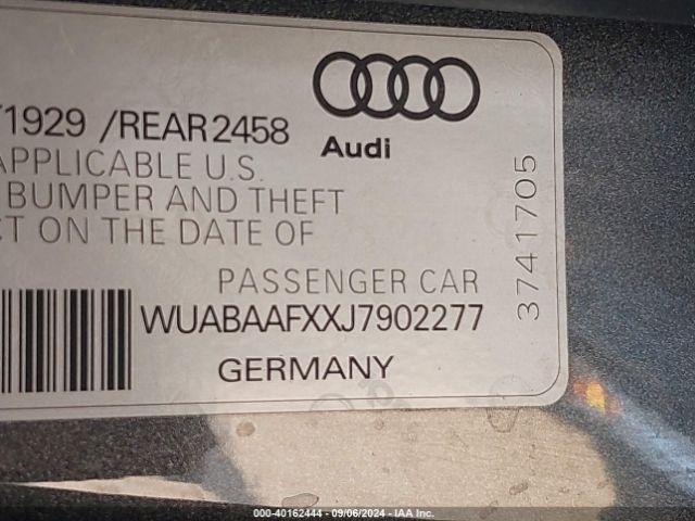 Photo 8 VIN: WUABAAFXXJ7902277 - AUDI R8 