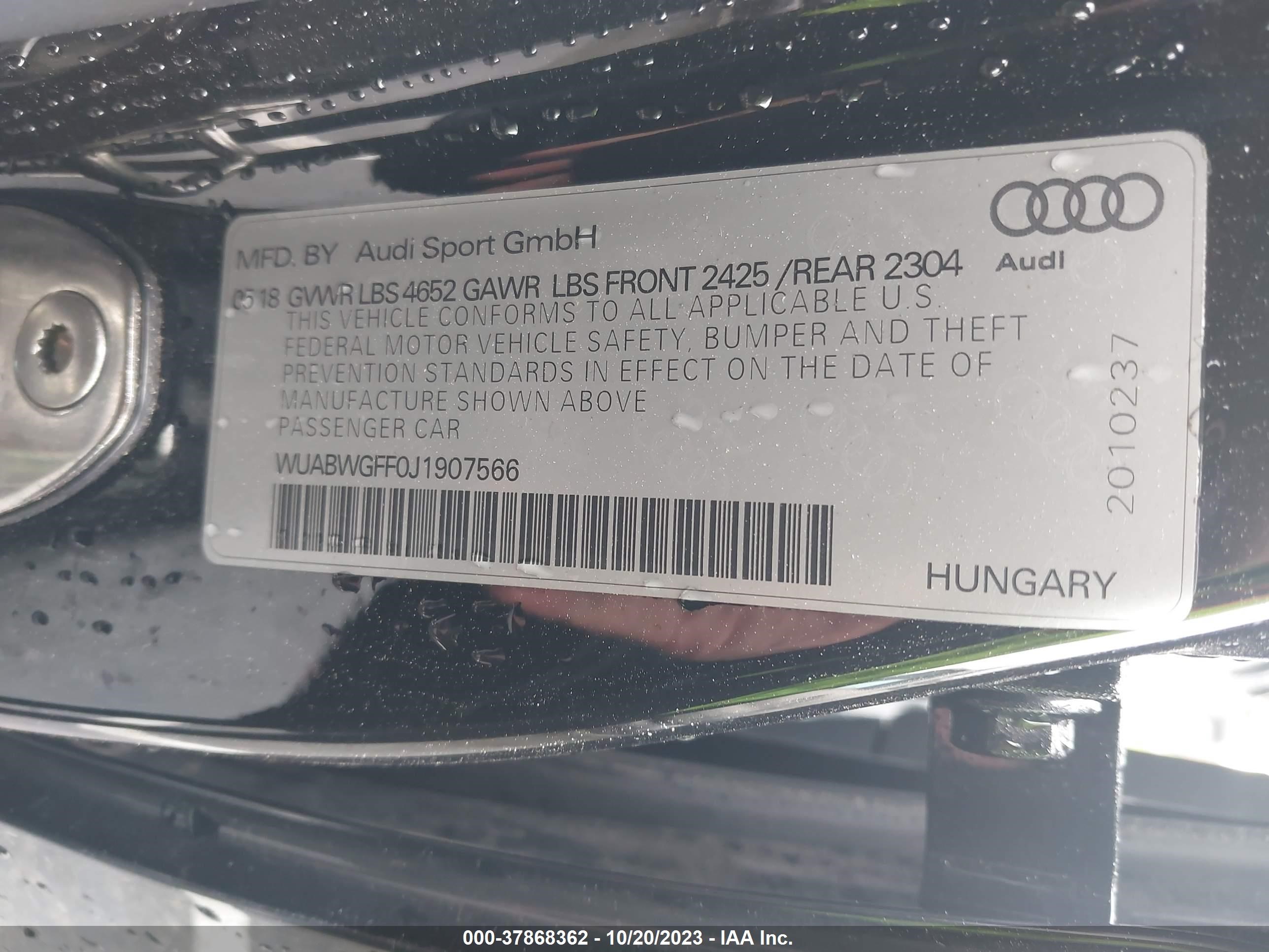 Photo 8 VIN: WUABWGFF0J1907566 - AUDI RS3 