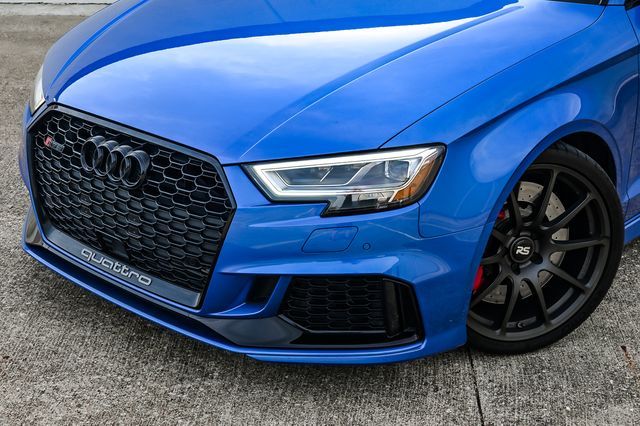 Photo 3 VIN: WUABWGFF2KA906520 - AUDI RS 3 