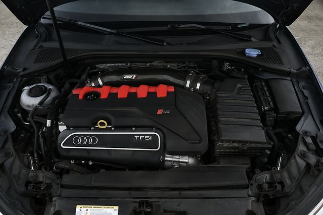 Photo 9 VIN: WUABWGFF2KA906520 - AUDI RS 3 