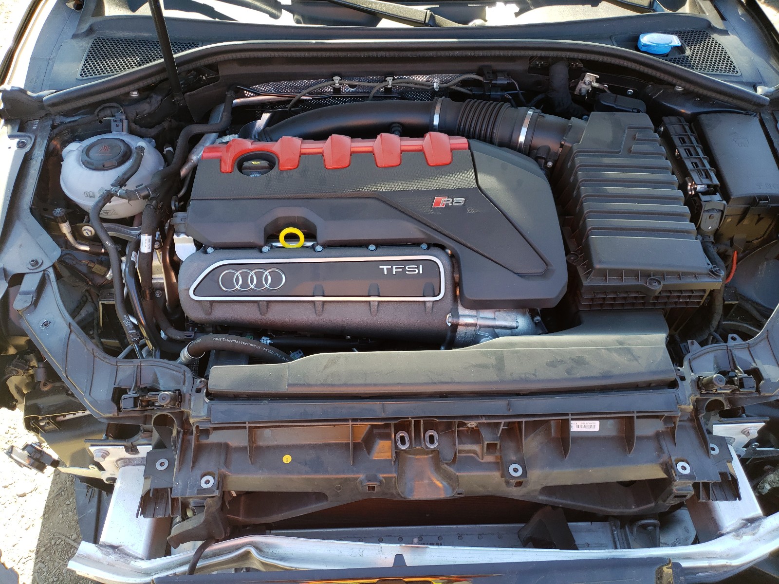 Photo 6 VIN: WUABWGFF3KA907661 - AUDI RS3 