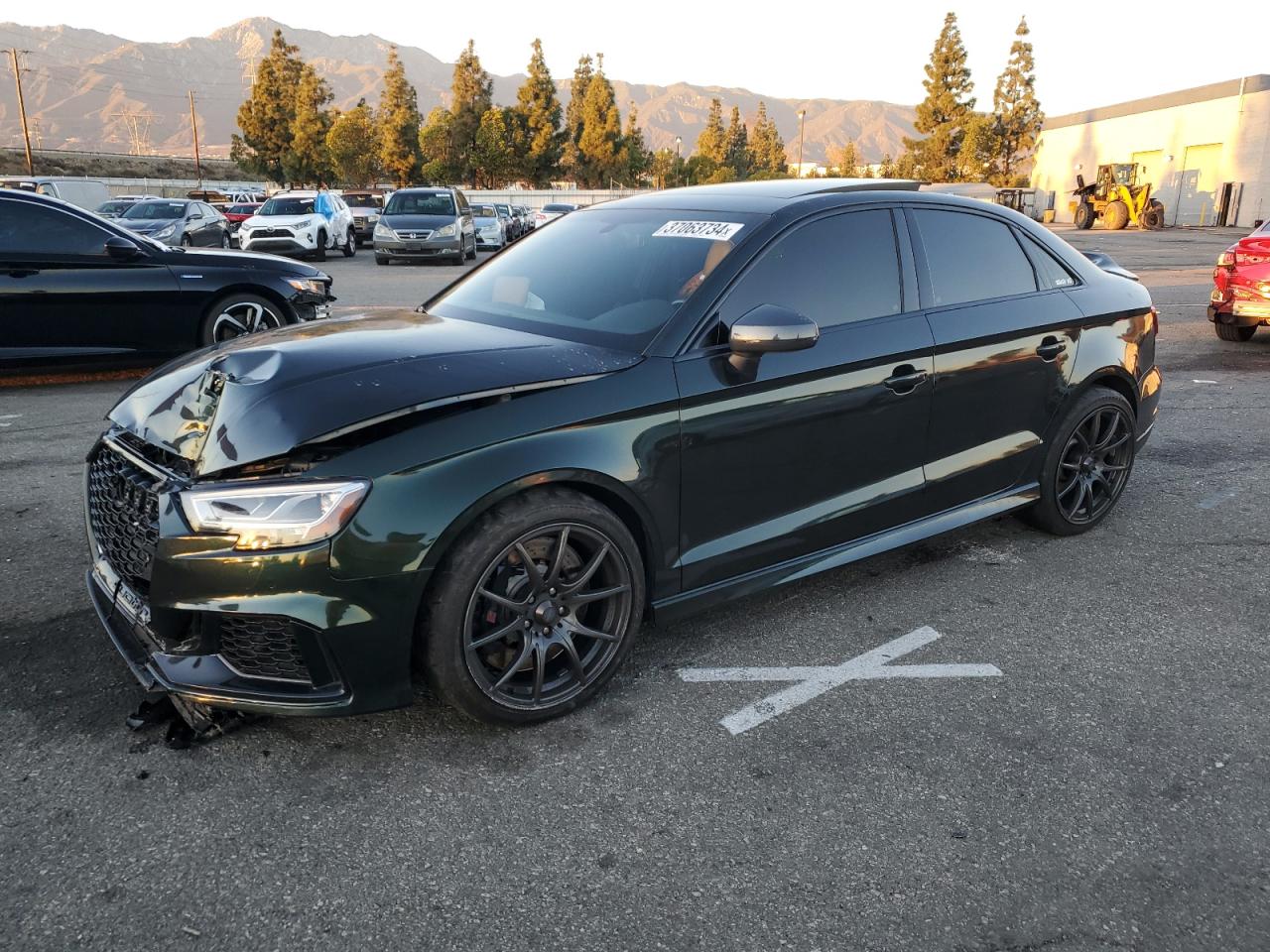 Photo 0 VIN: WUABWGFF5J1900726 - AUDI RS3 