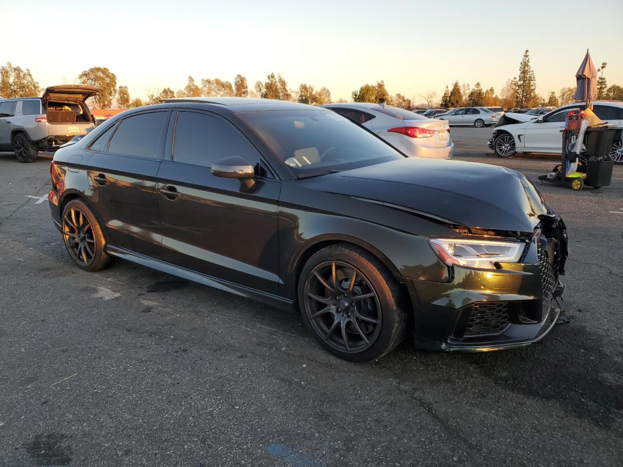 Photo 3 VIN: WUABWGFF5J1900726 - AUDI RS3 