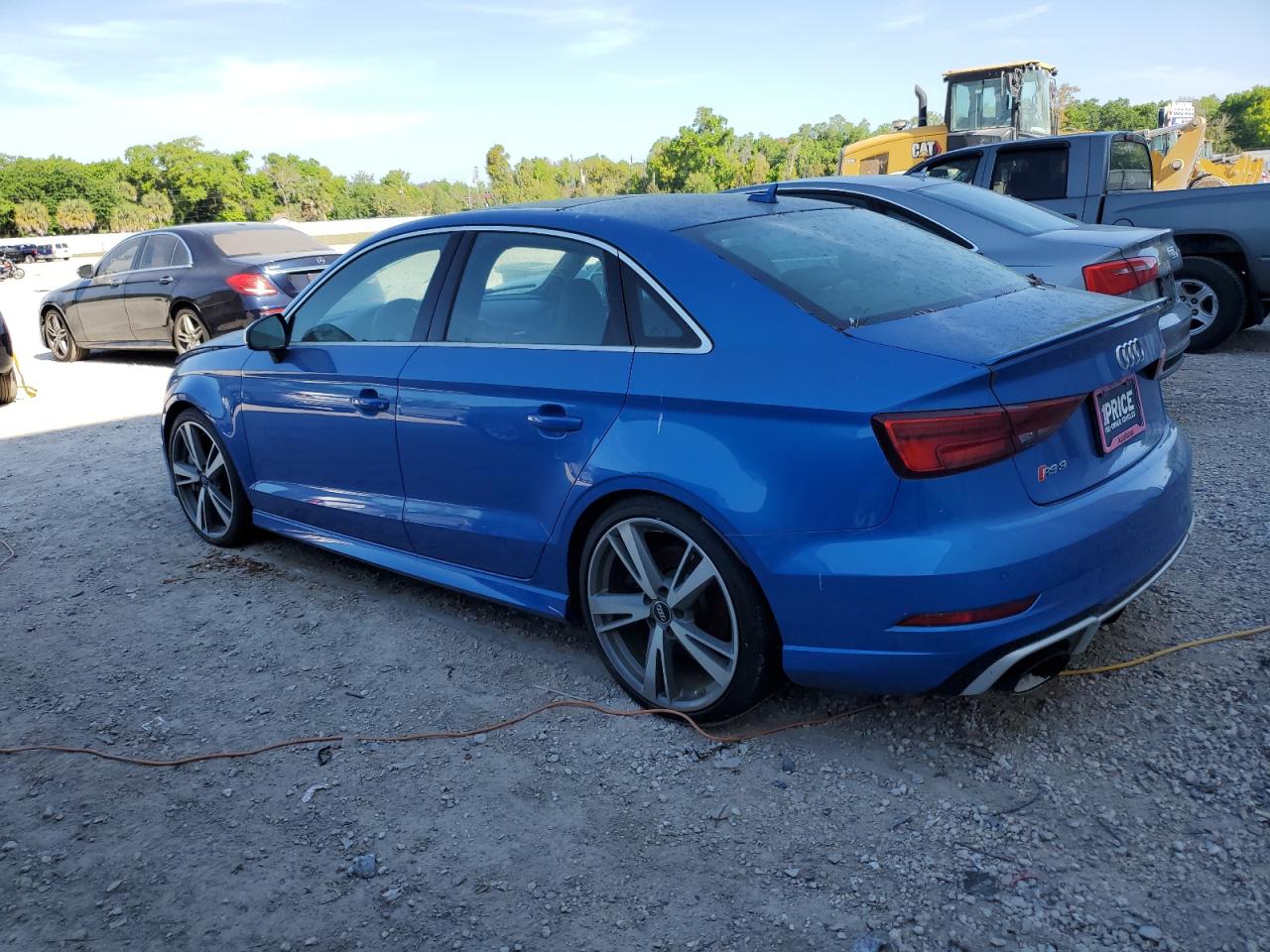 Photo 1 VIN: WUABWGFF5J1901732 - AUDI RS3 