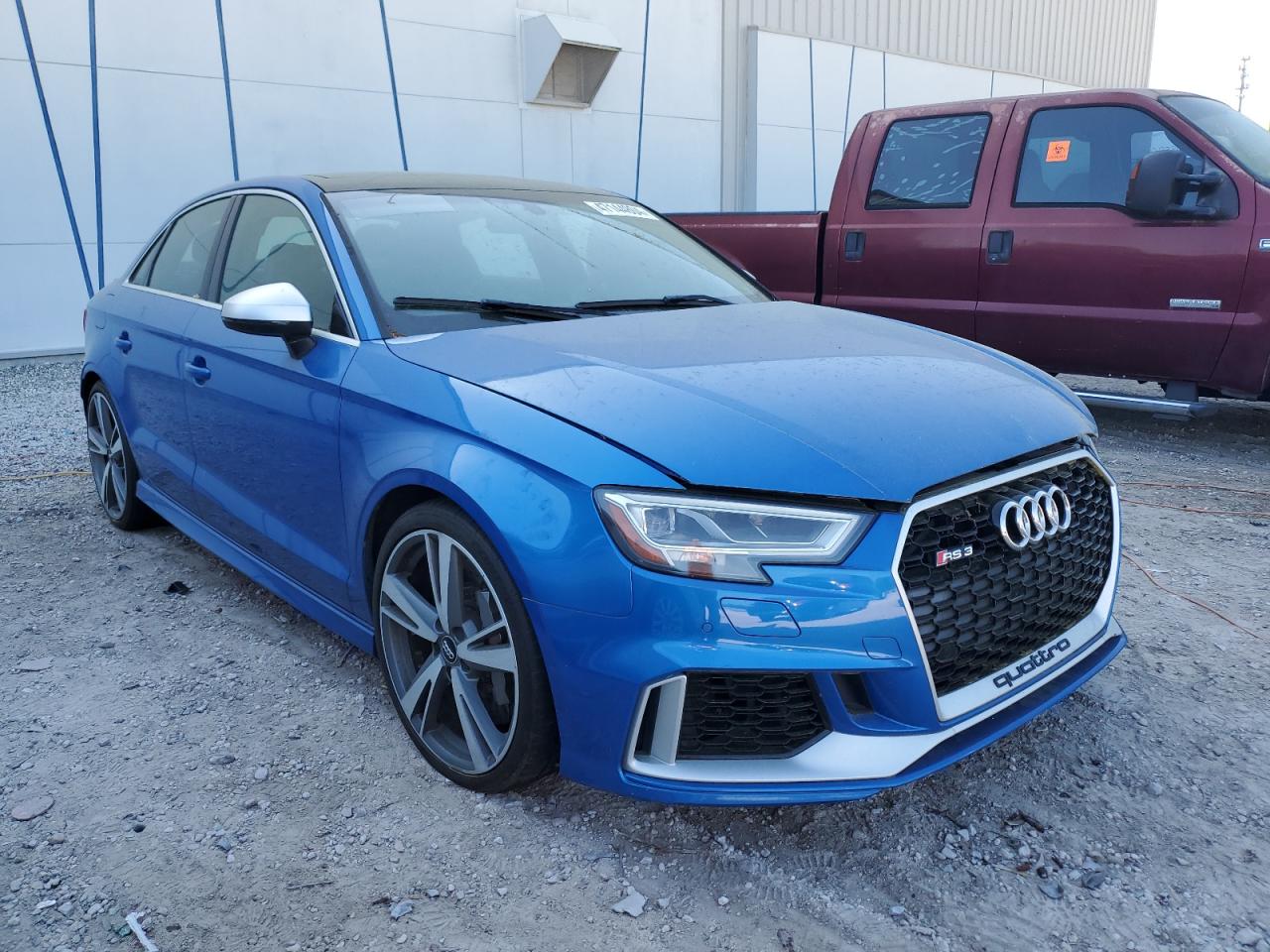 Photo 3 VIN: WUABWGFF5J1901732 - AUDI RS3 