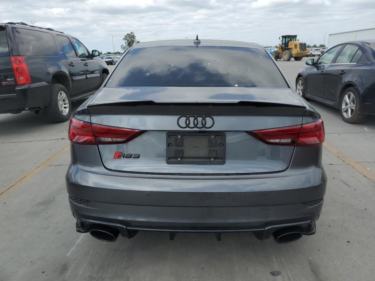 Photo 5 VIN: WUABWGFF5J1904842 - AUDI RS3 