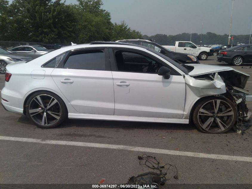 Photo 12 VIN: WUABWGFF7J1902879 - AUDI RS3 