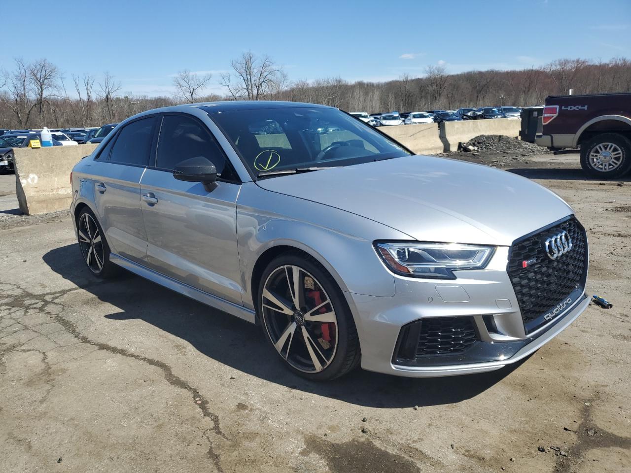 Photo 3 VIN: WUABWGFF7J1905877 - AUDI RS3 