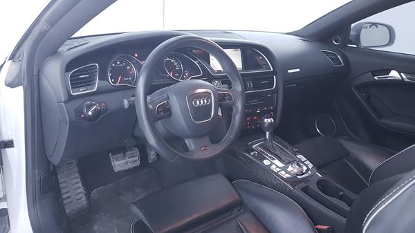 Photo 11 VIN: WUAC6B8T1BA902128 - AUDI RS5 