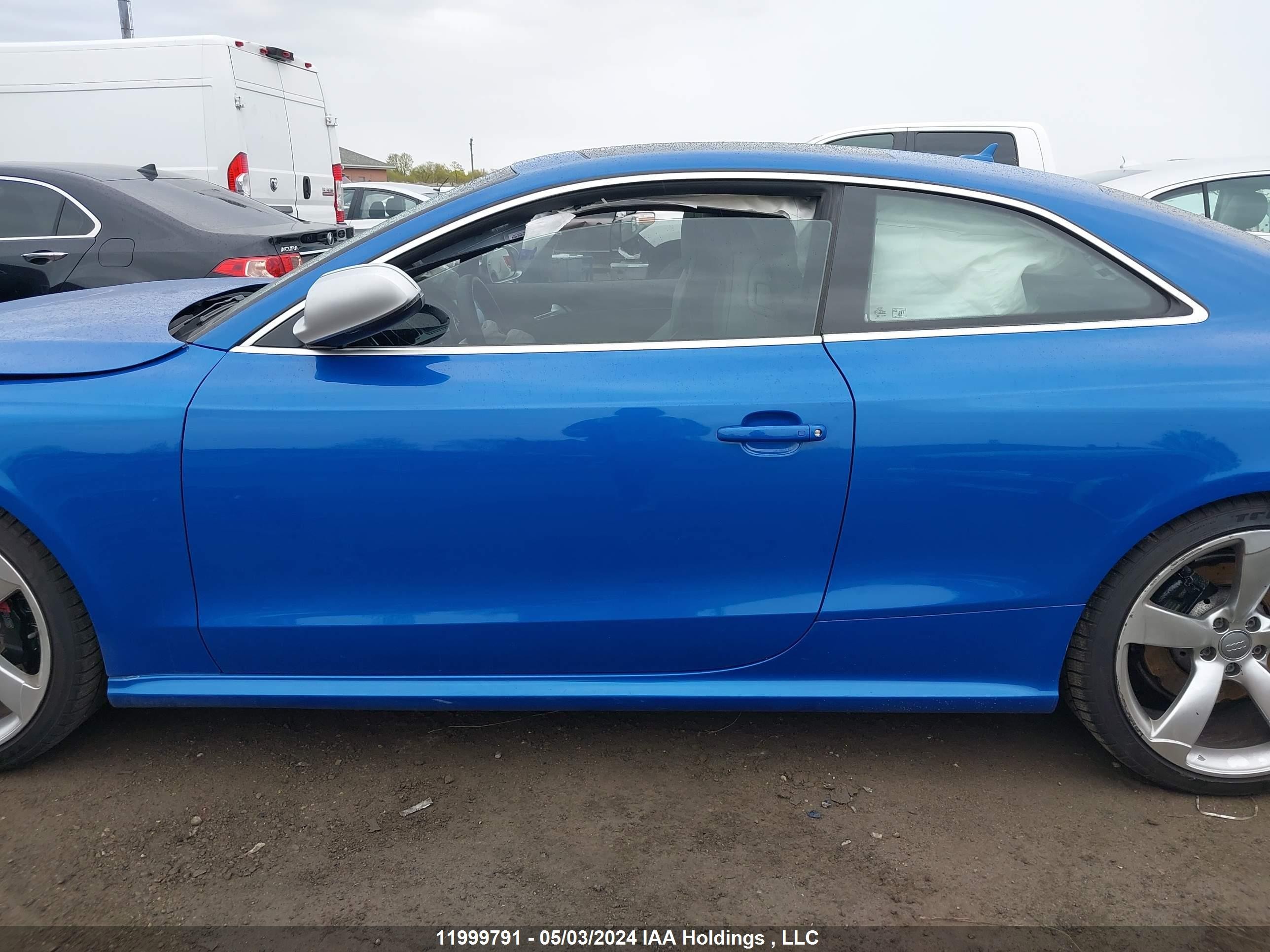 Photo 14 VIN: WUAC6BFR7EA900136 - AUDI RS5 