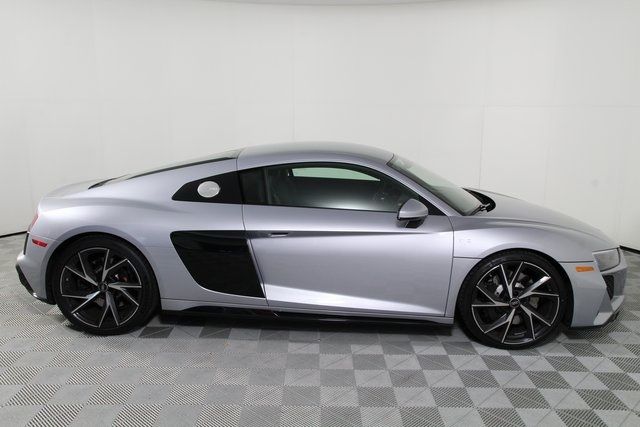 Photo 3 VIN: WUACEAFX1N7901050 - AUDI R8 COUPE 