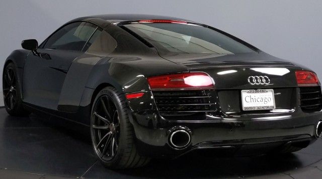 Photo 3 VIN: WUADUAFG0EN001047 - AUDI R8 