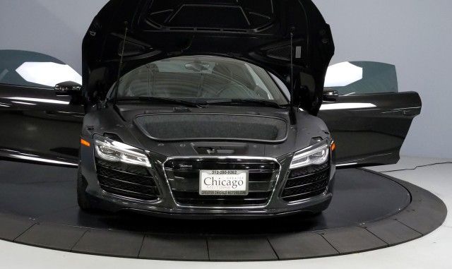 Photo 8 VIN: WUADUAFG0EN001047 - AUDI R8 