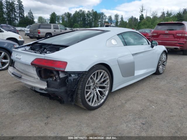 Photo 3 VIN: WUAEAAFX1H7904104 - AUDI R8 