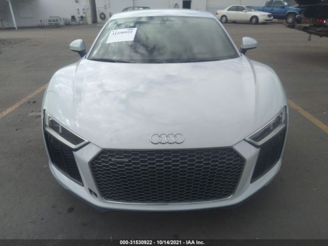 Photo 5 VIN: WUAEAAFX7H7903183 - AUDI R8 