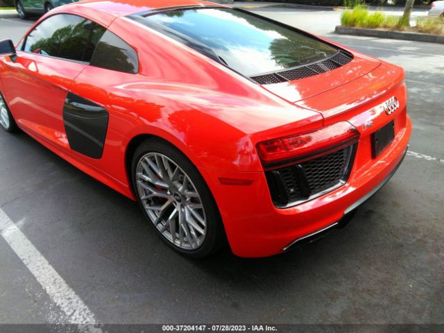 Photo 2 VIN: WUAEAAFXXH7905106 - AUDI R8 