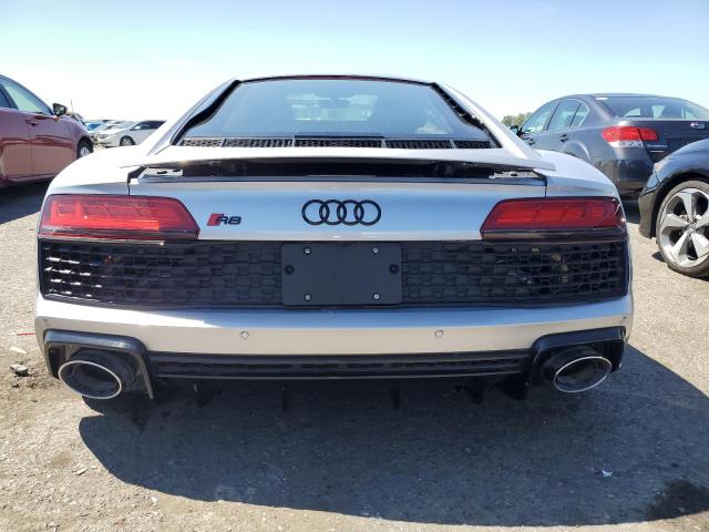 Photo 5 VIN: WUAEEAFX4L7900870 - AUDI R8 