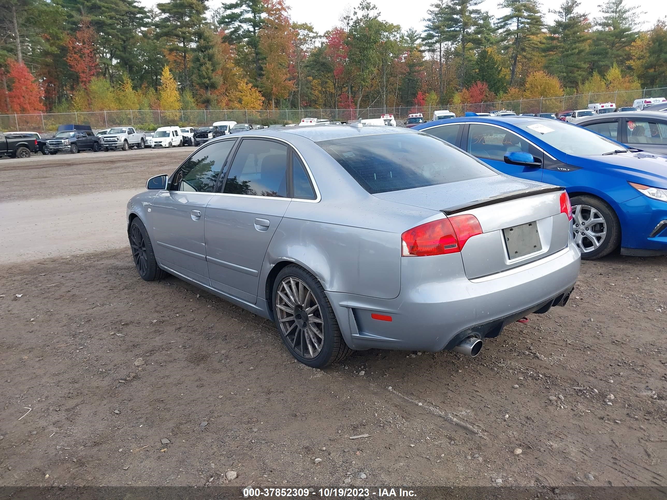 Photo 2 VIN: WUAGL78E86A700126 - AUDI S4 