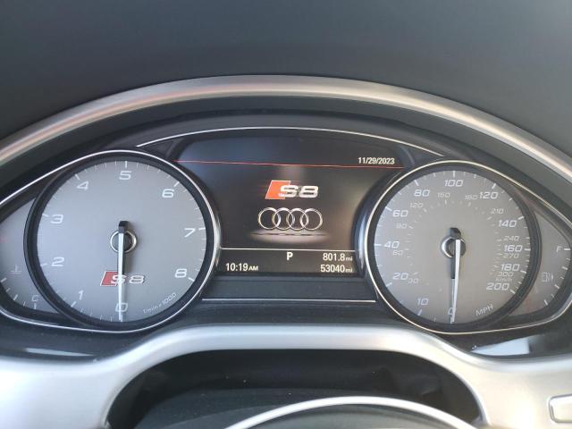 Photo 8 VIN: WUAJ5AFD4HN901220 - AUDI S8 