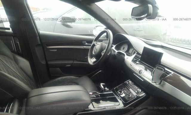 Photo 4 VIN: WUAJ5AFD5GN900172 - AUDI S8 