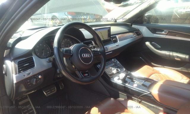 Photo 4 VIN: WUAJ5AFD5HN900870 - AUDI S8 