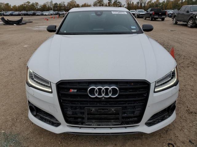 Photo 4 VIN: WUAJ5AFD8HN901401 - AUDI S8 