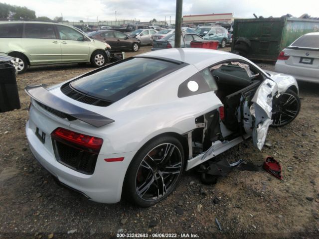 Photo 3 VIN: WUAKBAFX2H7903740 - AUDI R8 