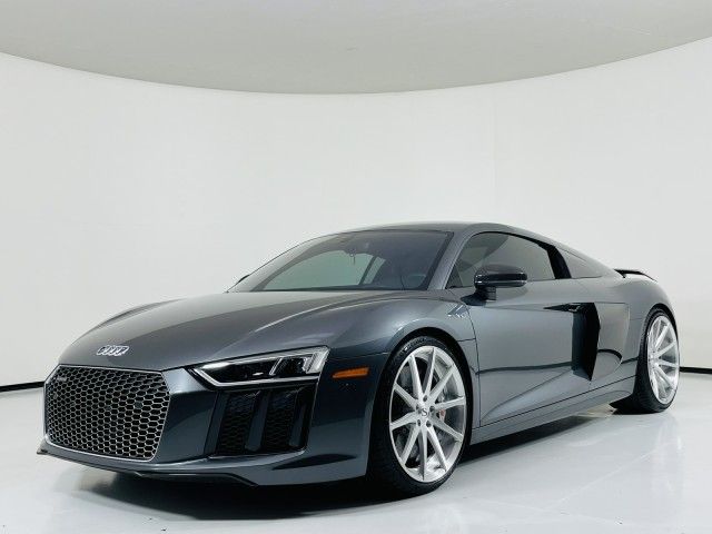 Photo 6 VIN: WUAKBAFX2H7903964 - AUDI R8 