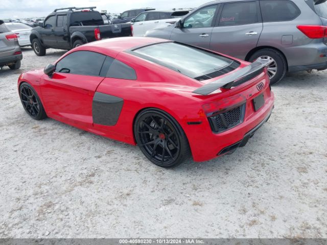 Photo 2 VIN: WUAKBAFX2J7902027 - AUDI R8 