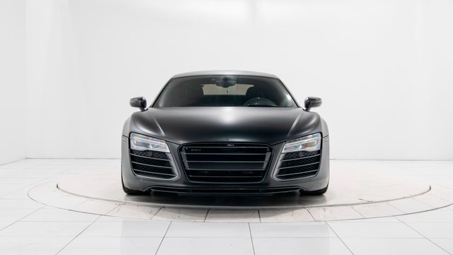 Photo 8 VIN: WUAKNAFG6EN000733 - AUDI R8 