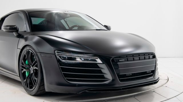 Photo 4 VIN: WUAKNAFG6EN000733 - AUDI R8 